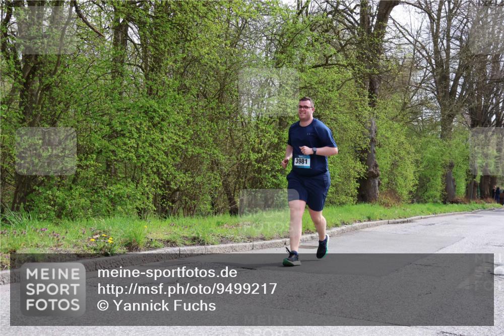 12.04.2026 - 45. Internationalen Wilhelmsburger Insellauf Yannick Fuchs http://msf.ph/oto/9499217 12.04.2026 13:13:42 Laufen 3981 meine-sportfotos.de