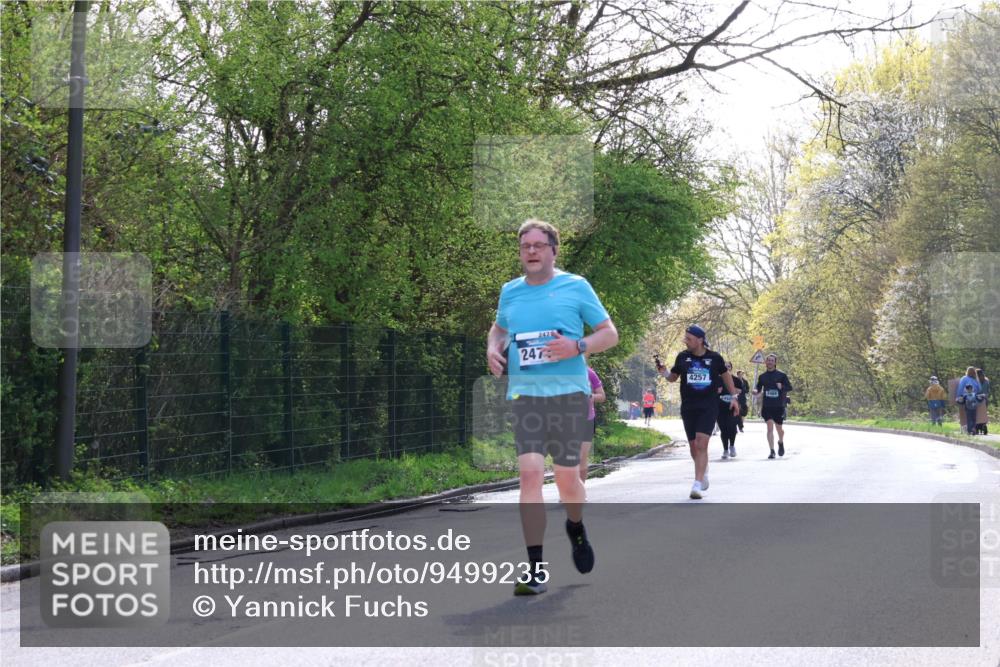 12.04.2026 - 45. Internationalen Wilhelmsburger Insellauf Yannick Fuchs http://msf.ph/oto/9499235 12.04.2026 11:05:19 Laufen 2471, 247, 4257 meine-sportfotos.de