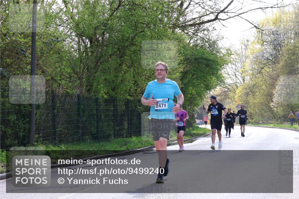 12.04.2026 - 45. Internationalen Wilhelmsburger Insellauf Yannick Fuchs http://msf.ph/oto/9499240 12.04.2026 11:05:19 Laufen 2471, 2471, 4258, 4257, 2464 meine-sportfotos.de