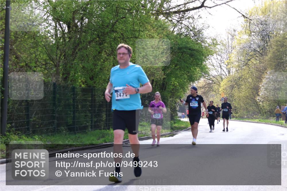 12.04.2026 - 45. Internationalen Wilhelmsburger Insellauf Yannick Fuchs http://msf.ph/oto/9499243 12.04.2026 11:05:20 Laufen 247, 4258, 4257, 2612, 2466 meine-sportfotos.de
