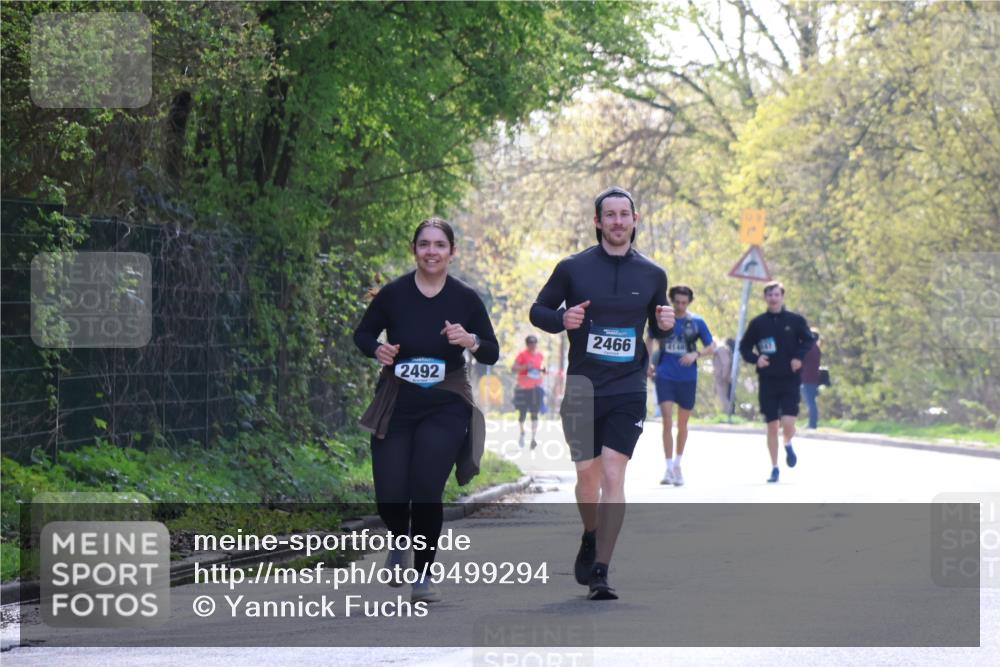 12.04.2026 - 45. Internationalen Wilhelmsburger Insellauf Yannick Fuchs http://msf.ph/oto/9499294 12.04.2026 11:05:25 Laufen 2492, 2466, 4148 meine-sportfotos.de