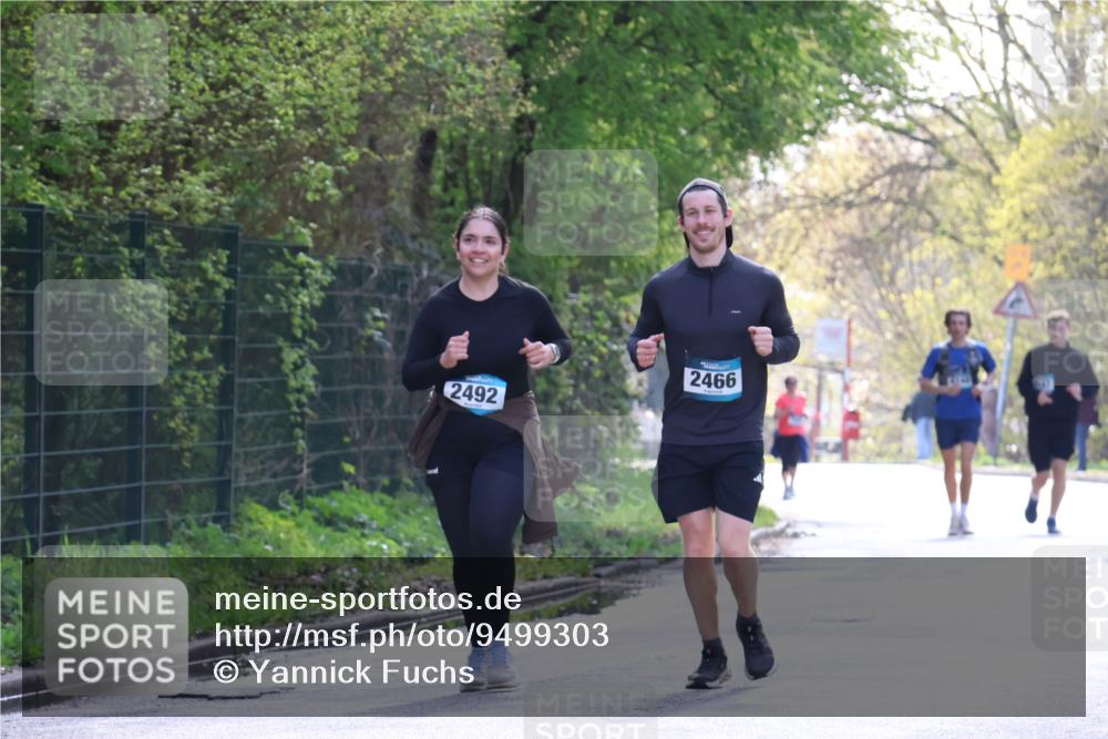 12.04.2026 - 45. Internationalen Wilhelmsburger Insellauf Yannick Fuchs http://msf.ph/oto/9499303 12.04.2026 11:05:27 Laufen 2492, 2466 meine-sportfotos.de