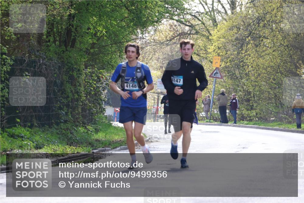 12.04.2026 - 45. Internationalen Wilhelmsburger Insellauf Yannick Fuchs http://msf.ph/oto/9499356 12.04.2026 11:05:38 Laufen 4148, 4147, 9 meine-sportfotos.de