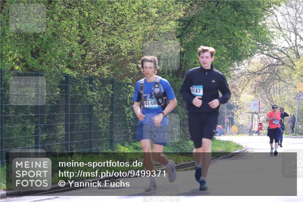 12.04.2026 - 45. Internationalen Wilhelmsburger Insellauf Yannick Fuchs http://msf.ph/oto/9499371 12.04.2026 11:05:42 Laufen 4148, 4147, 2581 meine-sportfotos.de