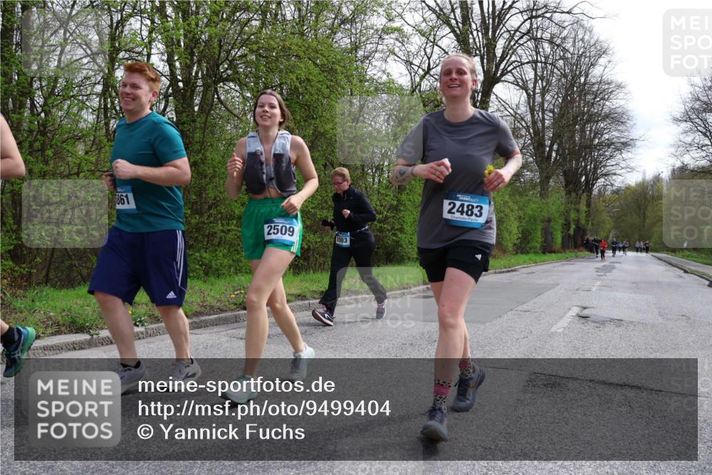 12.04.2026 - 45. Internationalen Wilhelmsburger Insellauf Yannick Fuchs http://msf.ph/oto/9499404 12.04.2026 13:14:12 Laufen 861, 2509, 2003, 2483 meine-sportfotos.de