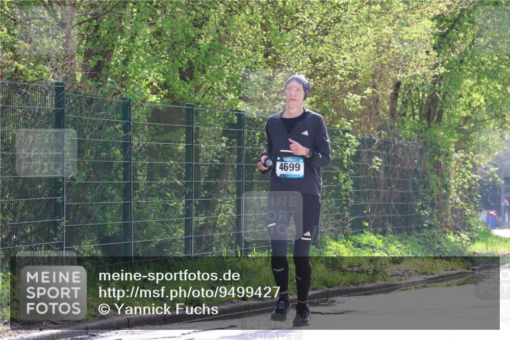 12.04.2026 - 45. Internationalen Wilhelmsburger Insellauf Yannick Fuchs http://msf.ph/oto/9499427 12.04.2026 11:06:03 Laufen 4699 meine-sportfotos.de