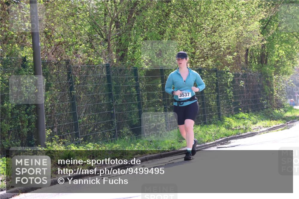 12.04.2026 - 45. Internationalen Wilhelmsburger Insellauf Yannick Fuchs http://msf.ph/oto/9499495 12.04.2026 11:06:22 Laufen 3537 meine-sportfotos.de