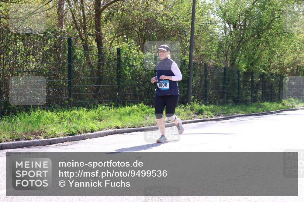 12.04.2026 - 45. Internationalen Wilhelmsburger Insellauf Yannick Fuchs http://msf.ph/oto/9499536 12.04.2026 11:06:33 Laufen 3808 meine-sportfotos.de