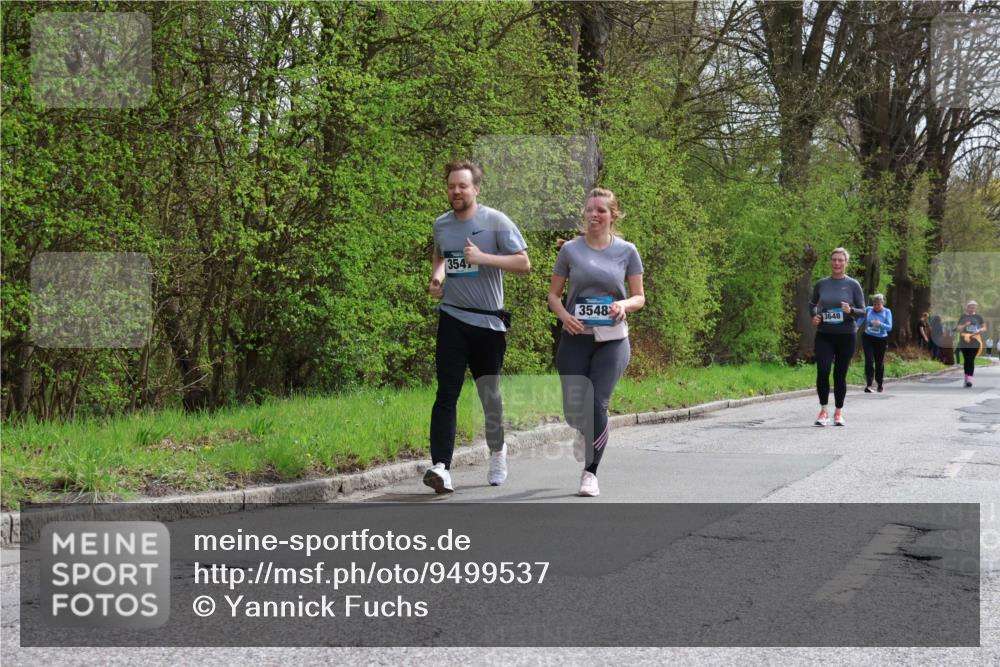 12.04.2026 - 45. Internationalen Wilhelmsburger Insellauf Yannick Fuchs http://msf.ph/oto/9499537 12.04.2026 13:14:46 Laufen 354, 3548, 3648 meine-sportfotos.de