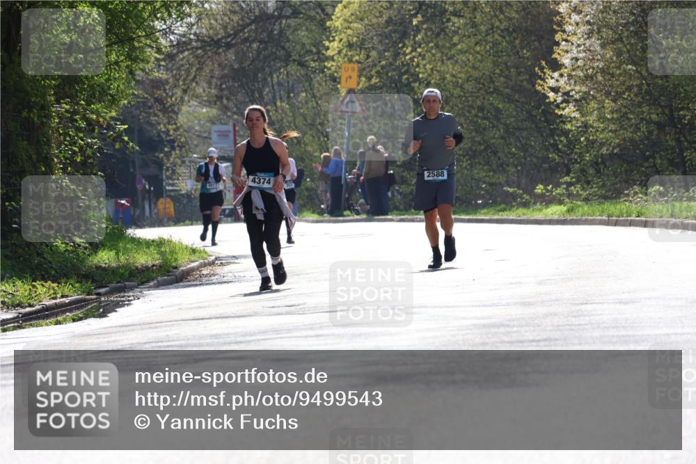 12.04.2026 - 45. Internationalen Wilhelmsburger Insellauf Yannick Fuchs http://msf.ph/oto/9499543 12.04.2026 11:06:39 Laufen 4813, 4374, 9, 2588 meine-sportfotos.de