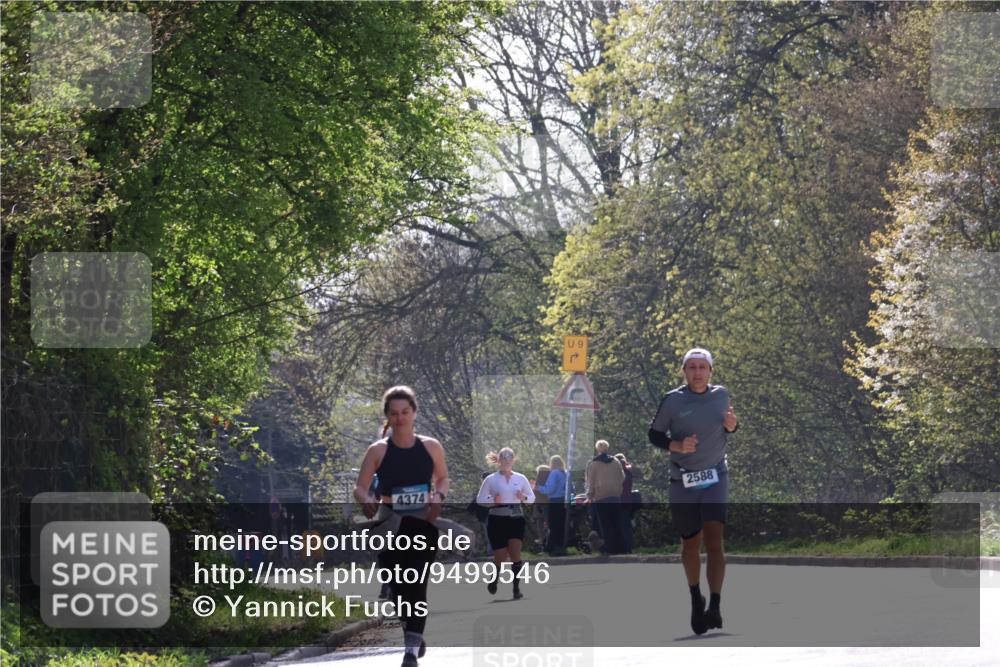 12.04.2026 - 45. Internationalen Wilhelmsburger Insellauf Yannick Fuchs http://msf.ph/oto/9499546 12.04.2026 11:06:39 Laufen 9, 4374, 2588 meine-sportfotos.de