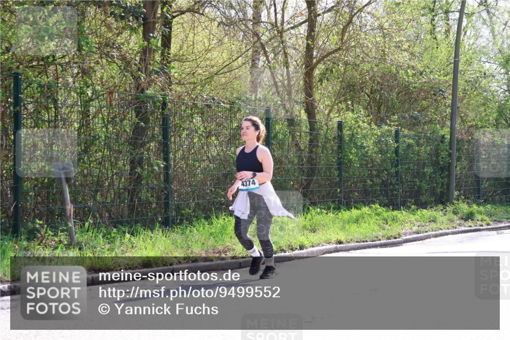 12.04.2026 - 45. Internationalen Wilhelmsburger Insellauf Yannick Fuchs http://msf.ph/oto/9499552 12.04.2026 11:06:50 Laufen 4374 meine-sportfotos.de