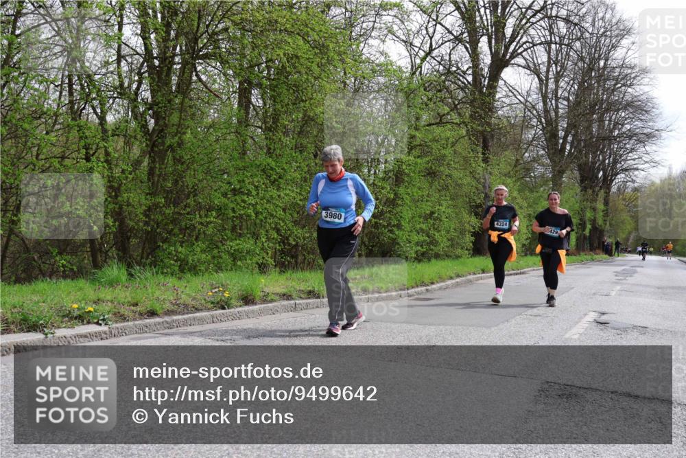 12.04.2026 - 45. Internationalen Wilhelmsburger Insellauf Yannick Fuchs http://msf.ph/oto/9499642 12.04.2026 13:15:00 Laufen 3980, 4324, 429 meine-sportfotos.de
