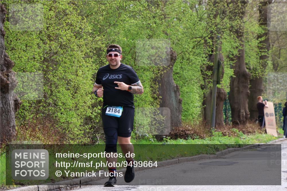12.04.2026 - 45. Internationalen Wilhelmsburger Insellauf Yannick Fuchs http://msf.ph/oto/9499664 12.04.2026 13:15:18 Laufen 2184 meine-sportfotos.de