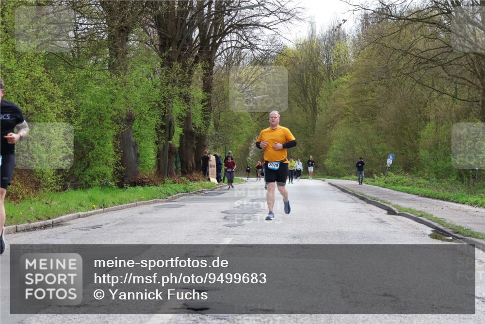 12.04.2026 - 45. Internationalen Wilhelmsburger Insellauf Yannick Fuchs http://msf.ph/oto/9499683 12.04.2026 13:15:20 Laufen 2079 meine-sportfotos.de
