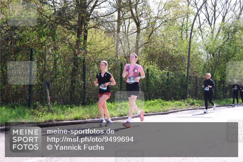 12.04.2026 - 45. Internationalen Wilhelmsburger Insellauf Yannick Fuchs http://msf.ph/oto/9499694 12.04.2026 11:07:42 Laufen 2108, 2518, 2146 meine-sportfotos.de