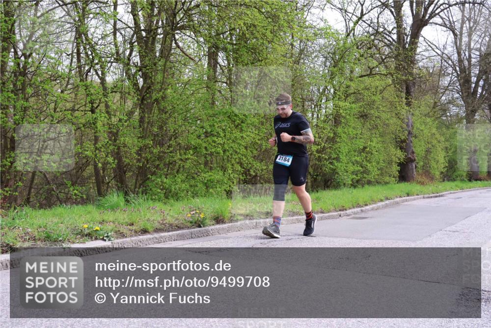 12.04.2026 - 45. Internationalen Wilhelmsburger Insellauf Yannick Fuchs http://msf.ph/oto/9499708 12.04.2026 13:15:23 Laufen 2184 meine-sportfotos.de