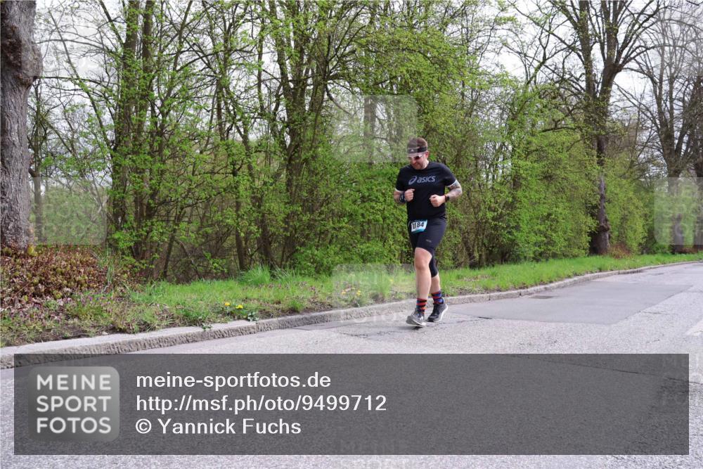 12.04.2026 - 45. Internationalen Wilhelmsburger Insellauf Yannick Fuchs http://msf.ph/oto/9499712 12.04.2026 13:15:23 Laufen 1184 meine-sportfotos.de