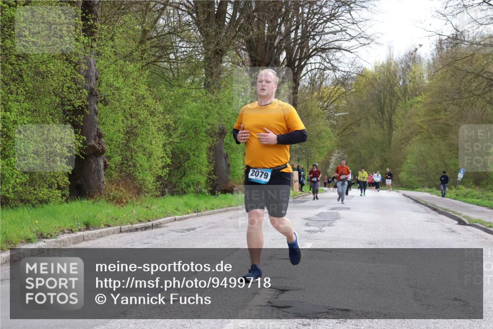 12.04.2026 - 45. Internationalen Wilhelmsburger Insellauf Yannick Fuchs http://msf.ph/oto/9499718 12.04.2026 13:15:25 Laufen 2079 meine-sportfotos.de