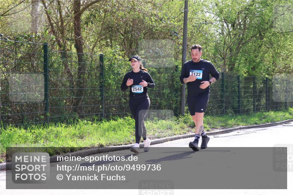 12.04.2026 - 45. Internationalen Wilhelmsburger Insellauf Yannick Fuchs http://msf.ph/oto/9499736 12.04.2026 11:07:48 Laufen 2542, 2122 meine-sportfotos.de