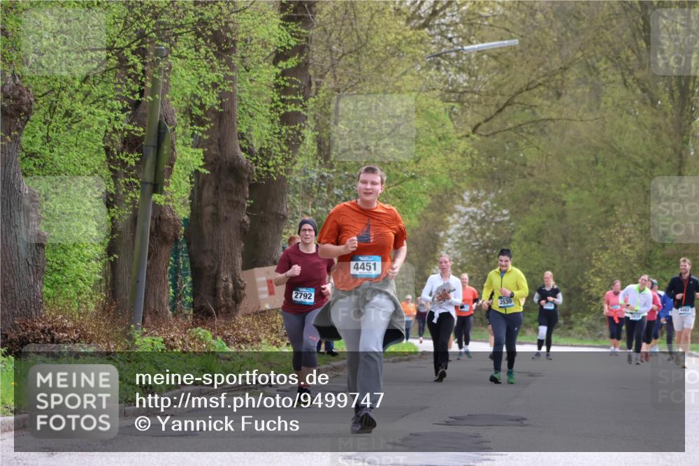 12.04.2026 - 45. Internationalen Wilhelmsburger Insellauf Yannick Fuchs http://msf.ph/oto/9499747 12.04.2026 13:15:30 Laufen 2792, 4451, 3530, 4462 meine-sportfotos.de