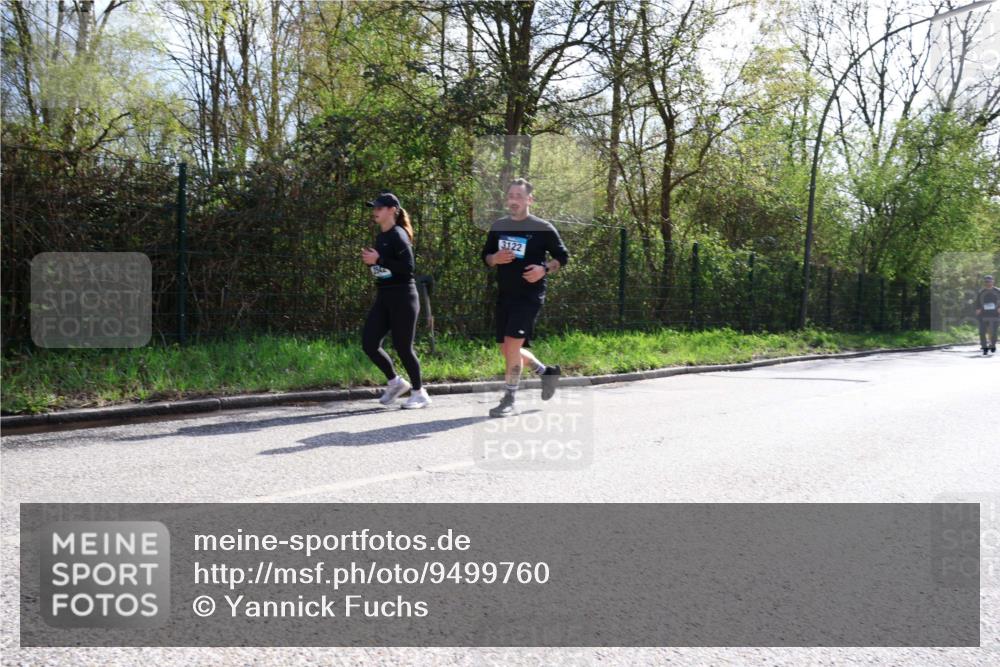 12.04.2026 - 45. Internationalen Wilhelmsburger Insellauf Yannick Fuchs http://msf.ph/oto/9499760 12.04.2026 11:07:51 Laufen 3122 meine-sportfotos.de