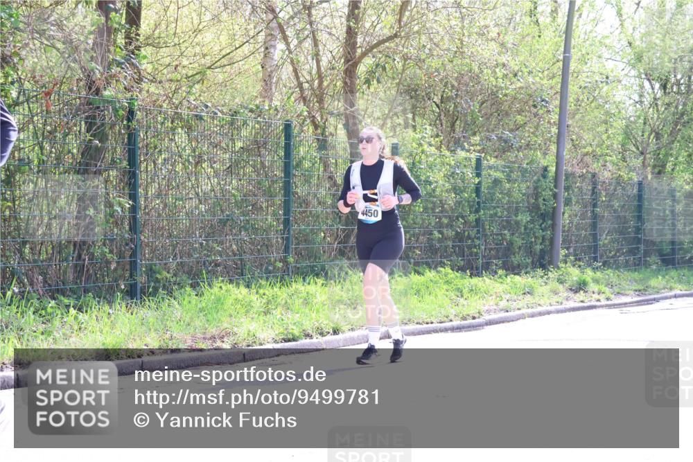 12.04.2026 - 45. Internationalen Wilhelmsburger Insellauf Yannick Fuchs http://msf.ph/oto/9499781 12.04.2026 11:07:58 Laufen 4450 meine-sportfotos.de