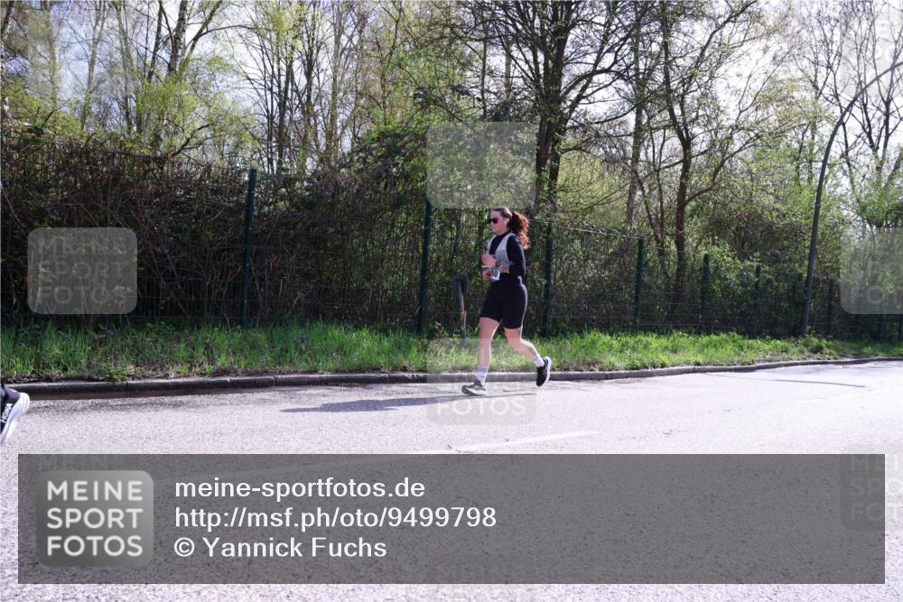 12.04.2026 - 45. Internationalen Wilhelmsburger Insellauf Yannick Fuchs http://msf.ph/oto/9499798 12.04.2026 11:07:59 Laufen  meine-sportfotos.de