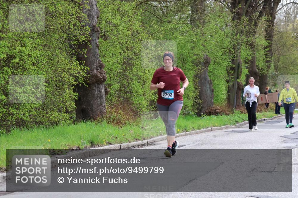 12.04.2026 - 45. Internationalen Wilhelmsburger Insellauf Yannick Fuchs http://msf.ph/oto/9499799 12.04.2026 13:15:41 Laufen 2792, 3530 meine-sportfotos.de