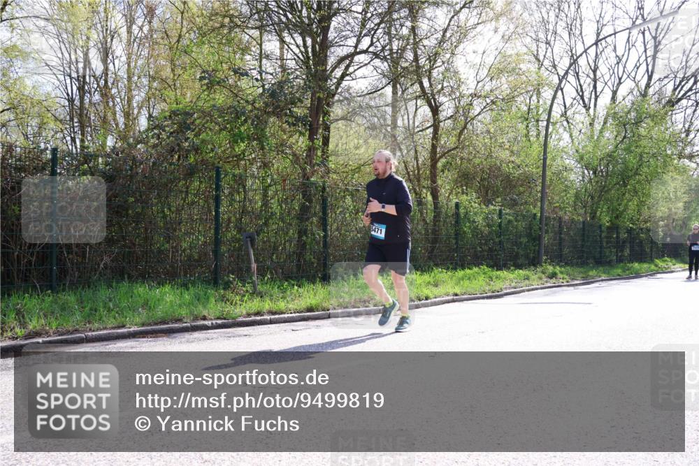 12.04.2026 - 45. Internationalen Wilhelmsburger Insellauf Yannick Fuchs http://msf.ph/oto/9499819 12.04.2026 11:08:05 Laufen 5471 meine-sportfotos.de