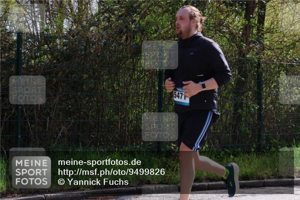 12.04.2026 - 45. Internationalen Wilhelmsburger Insellauf Yannick Fuchs http://msf.ph/oto/9499826 12.04.2026 11:08:05 Laufen 547 meine-sportfotos.de