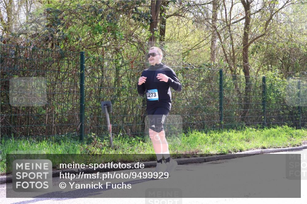 12.04.2026 - 45. Internationalen Wilhelmsburger Insellauf Yannick Fuchs http://msf.ph/oto/9499929 12.04.2026 11:08:23 Laufen 3273 meine-sportfotos.de