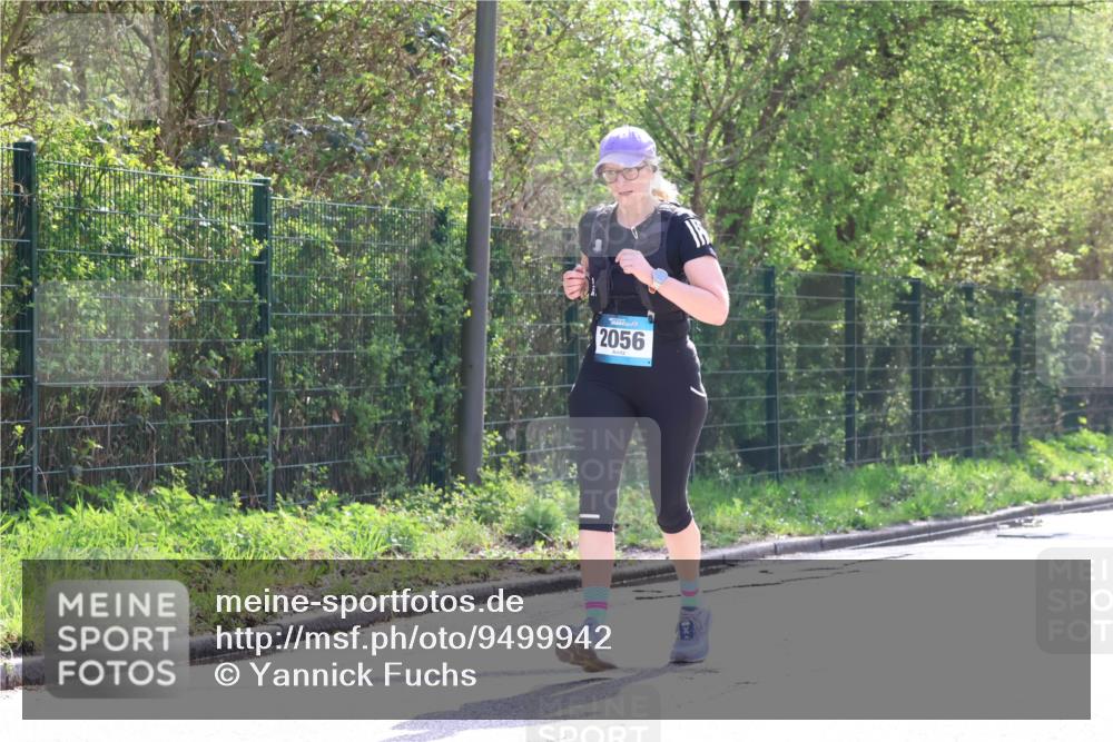 12.04.2026 - 45. Internationalen Wilhelmsburger Insellauf Yannick Fuchs http://msf.ph/oto/9499942 12.04.2026 11:08:25 Laufen 2056 meine-sportfotos.de