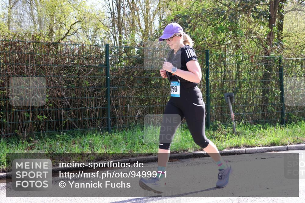 12.04.2026 - 45. Internationalen Wilhelmsburger Insellauf Yannick Fuchs http://msf.ph/oto/9499971 12.04.2026 11:08:28 Laufen 056 meine-sportfotos.de