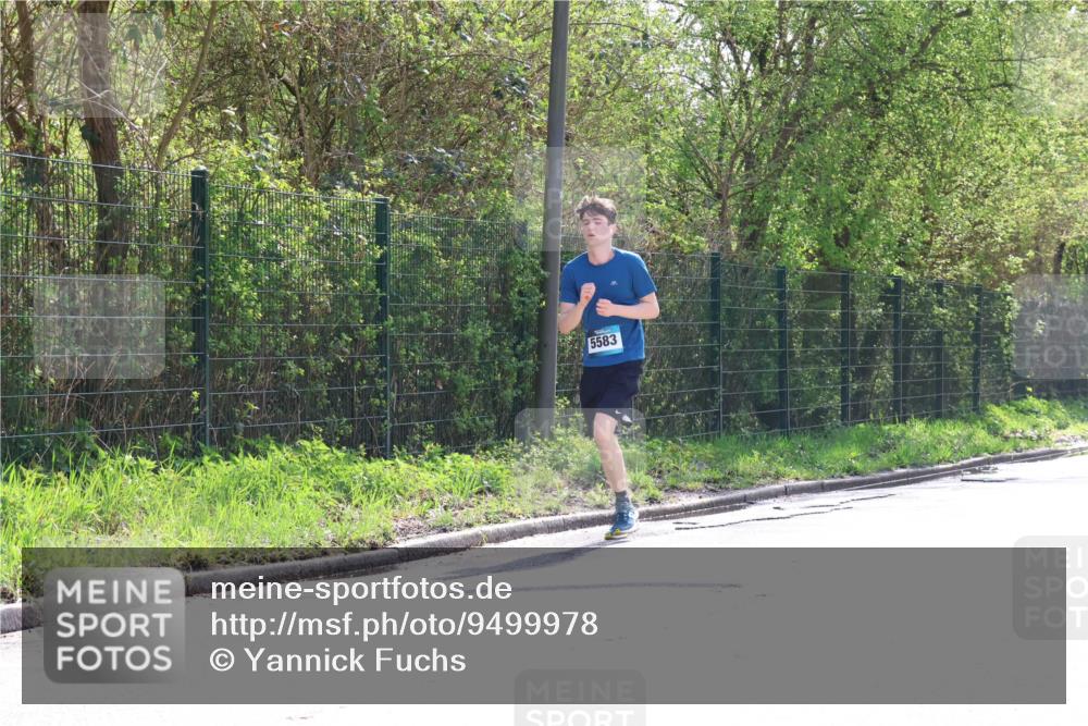 12.04.2026 - 45. Internationalen Wilhelmsburger Insellauf Yannick Fuchs http://msf.ph/oto/9499978 12.04.2026 11:08:37 Laufen 5583 meine-sportfotos.de
