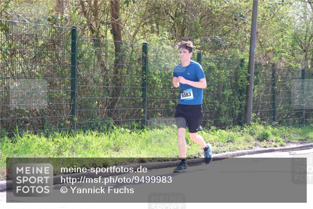 12.04.2026 - 45. Internationalen Wilhelmsburger Insellauf Yannick Fuchs http://msf.ph/oto/9499983 12.04.2026 11:08:38 Laufen 5583 meine-sportfotos.de