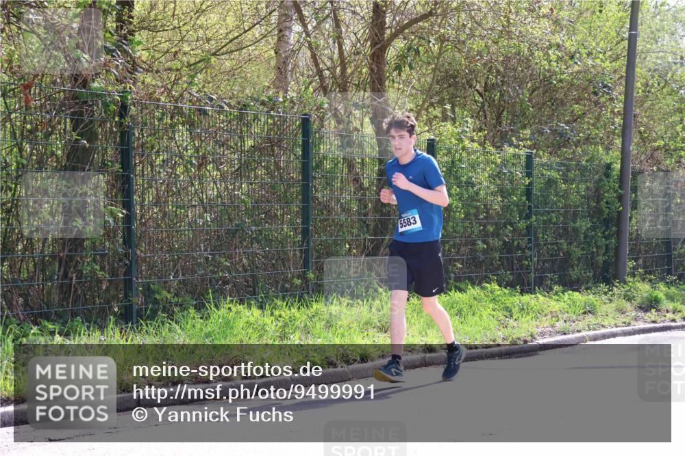 12.04.2026 - 45. Internationalen Wilhelmsburger Insellauf Yannick Fuchs http://msf.ph/oto/9499991 12.04.2026 11:08:39 Laufen 5583 meine-sportfotos.de