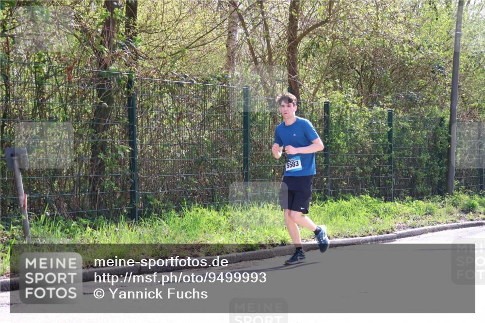 12.04.2026 - 45. Internationalen Wilhelmsburger Insellauf Yannick Fuchs http://msf.ph/oto/9499993 12.04.2026 11:08:39 Laufen 5583 meine-sportfotos.de