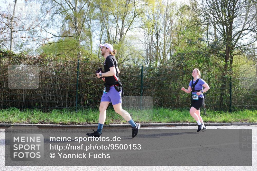 12.04.2026 - 45. Internationalen Wilhelmsburger Insellauf Yannick Fuchs http://msf.ph/oto/9500153 12.04.2026 11:09:45 Laufen 3689 meine-sportfotos.de