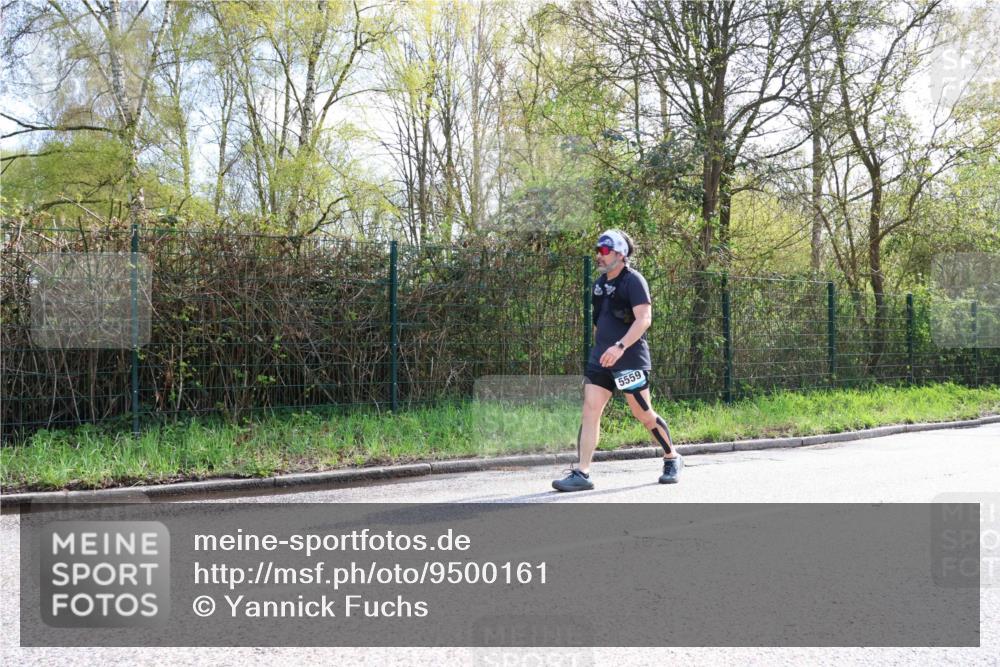 12.04.2026 - 45. Internationalen Wilhelmsburger Insellauf Yannick Fuchs http://msf.ph/oto/9500161 12.04.2026 11:09:50 Laufen 5559 meine-sportfotos.de
