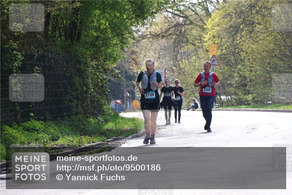 12.04.2026 - 45. Internationalen Wilhelmsburger Insellauf Yannick Fuchs http://msf.ph/oto/9500186 12.04.2026 11:10:06 Laufen 2109, 4668, 2388 meine-sportfotos.de