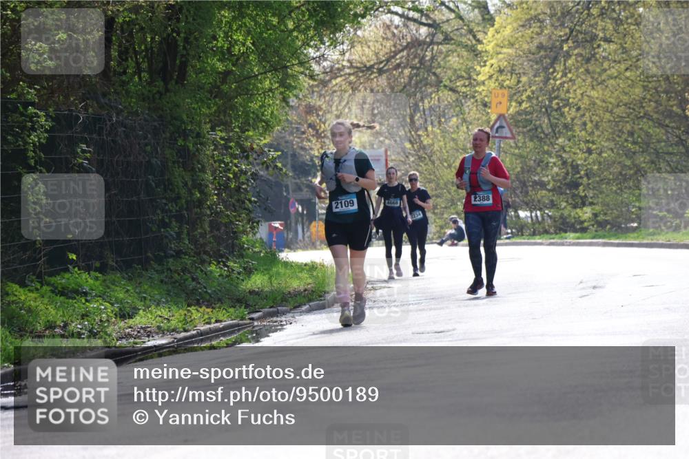12.04.2026 - 45. Internationalen Wilhelmsburger Insellauf Yannick Fuchs http://msf.ph/oto/9500189 12.04.2026 11:10:06 Laufen 2109, 4668, 2234, 2388, 9 meine-sportfotos.de