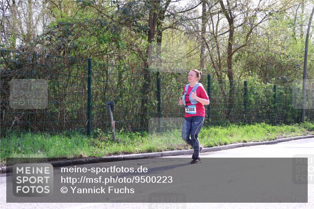 12.04.2026 - 45. Internationalen Wilhelmsburger Insellauf Yannick Fuchs http://msf.ph/oto/9500223 12.04.2026 11:10:23 Laufen 2388 meine-sportfotos.de