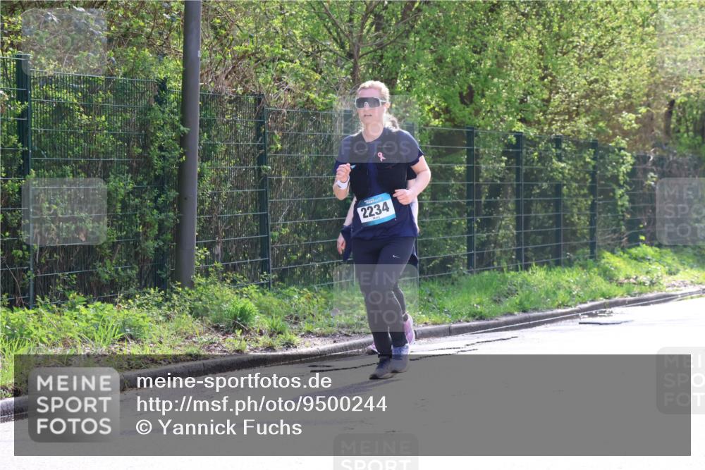 12.04.2026 - 45. Internationalen Wilhelmsburger Insellauf Yannick Fuchs http://msf.ph/oto/9500244 12.04.2026 11:10:31 Laufen 2234 meine-sportfotos.de