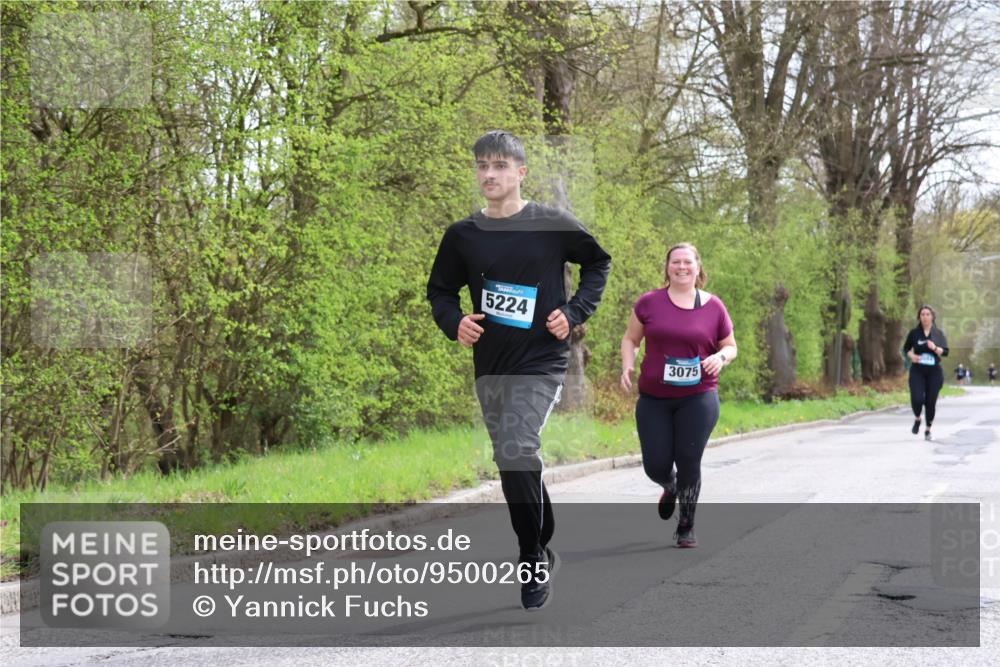 12.04.2026 - 45. Internationalen Wilhelmsburger Insellauf Yannick Fuchs http://msf.ph/oto/9500265 12.04.2026 13:17:10 Laufen 5224, 3075 meine-sportfotos.de