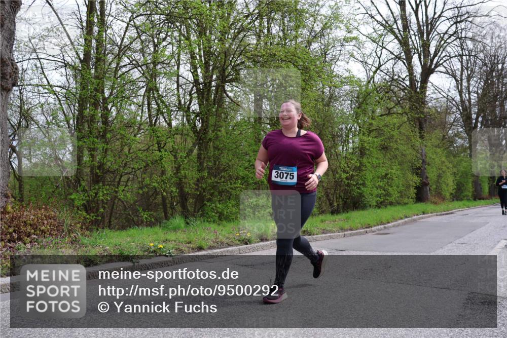 12.04.2026 - 45. Internationalen Wilhelmsburger Insellauf Yannick Fuchs http://msf.ph/oto/9500292 12.04.2026 13:17:12 Laufen 3075 meine-sportfotos.de