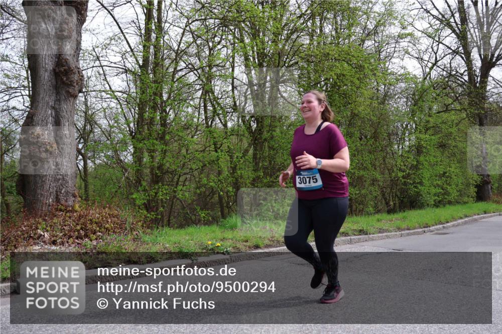 12.04.2026 - 45. Internationalen Wilhelmsburger Insellauf Yannick Fuchs http://msf.ph/oto/9500294 12.04.2026 13:17:12 Laufen 3075 meine-sportfotos.de