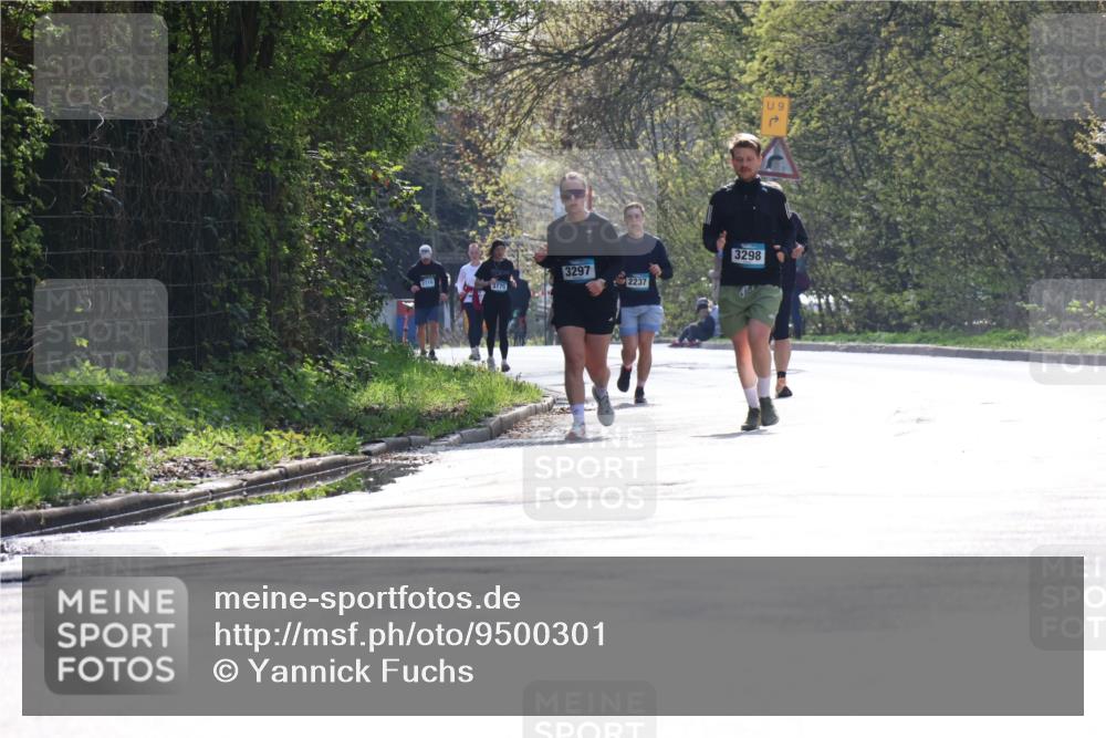 12.04.2026 - 45. Internationalen Wilhelmsburger Insellauf Yannick Fuchs http://msf.ph/oto/9500301 12.04.2026 11:10:45 Laufen 3775, 3297, 2237, 3298, 9 meine-sportfotos.de