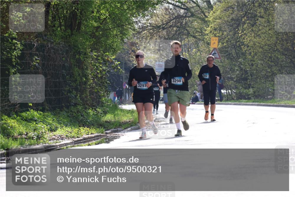 12.04.2026 - 45. Internationalen Wilhelmsburger Insellauf Yannick Fuchs http://msf.ph/oto/9500321 12.04.2026 11:10:49 Laufen 3297, 3775, 3298, 2352, 9 meine-sportfotos.de