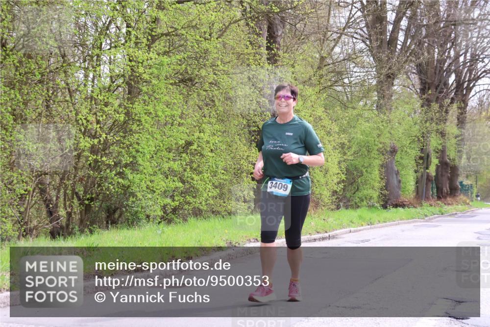 12.04.2026 - 45. Internationalen Wilhelmsburger Insellauf Yannick Fuchs http://msf.ph/oto/9500353 12.04.2026 13:17:24 Laufen 3409 meine-sportfotos.de